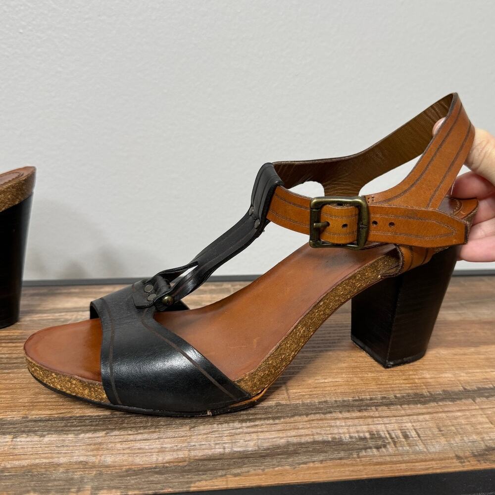 Frye Black and Brown Leather Block Heel Sandals - Picture 5 of 13